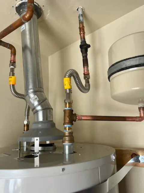 Water heater installation and plumbing repair in Lake Buckeye Estates